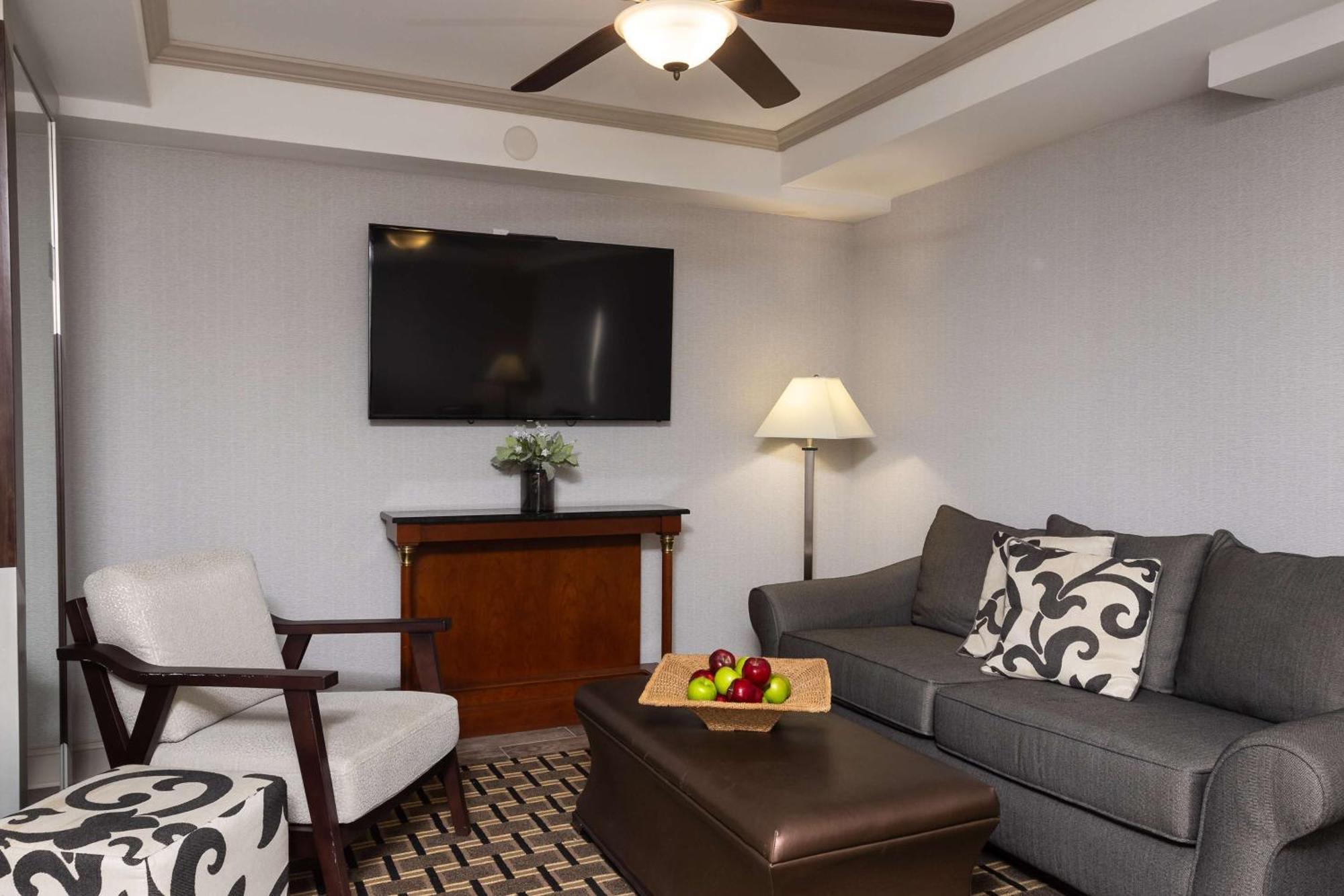 Inn At The Colonnade Baltimore - A Doubletree By Hilton Hotel Exterior foto